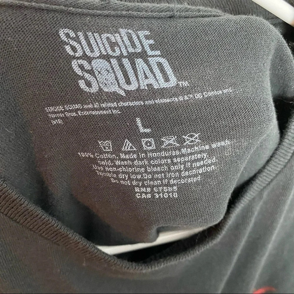 Suicide Squad Tee Size Large Graphic Print Unisex T-shirt Black Flames Crewneck - Picture 4 of 6